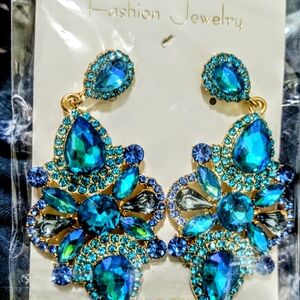 YNS Generic Blue and Gold Dazzling Earrings